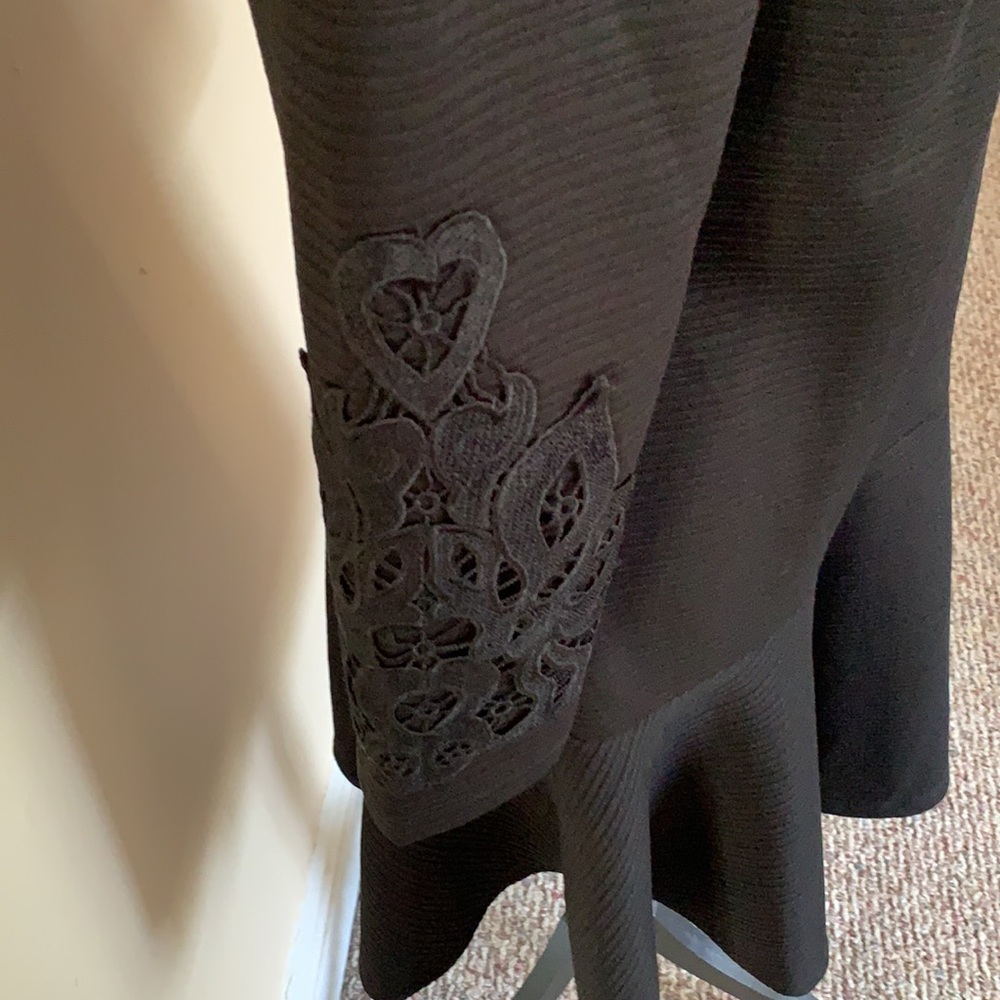Dress - Picture 3 of 6